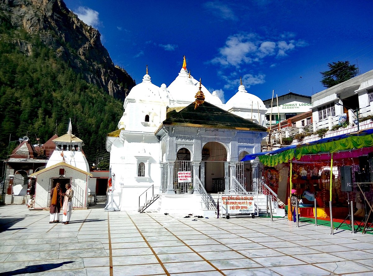 dehradun to gangotri taxi service